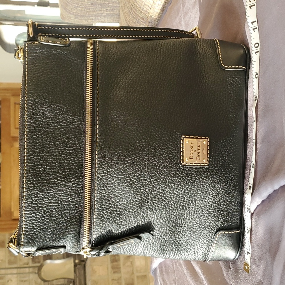 Dooney & Bourke Pebbled Grain Leather Crossbody